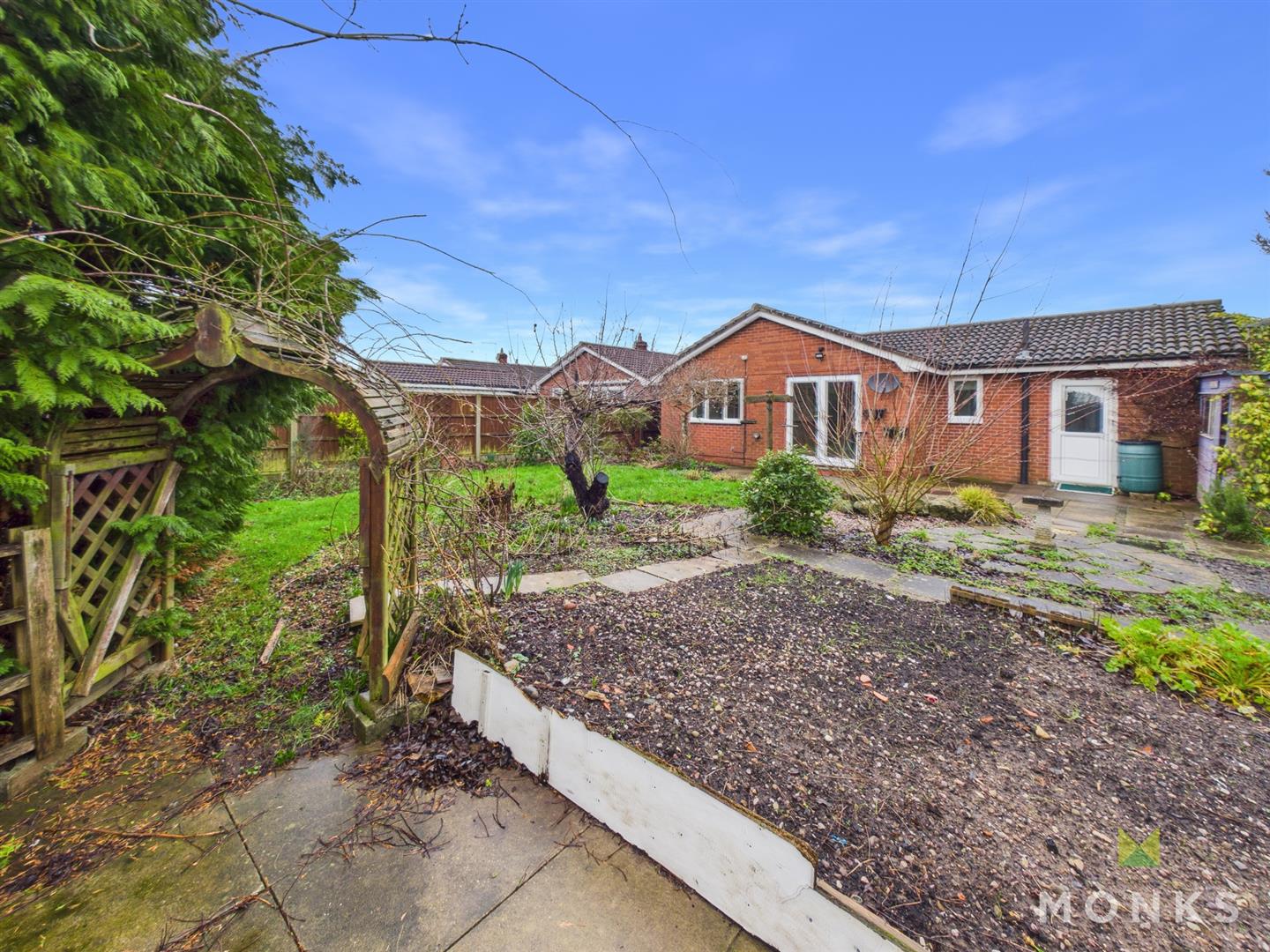 23 Trentham Road, Shrewsbury, SY4 5HN For Sale